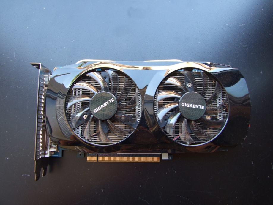 GIGABYTE GTX 460 OC WINDFORCE  1GB GDDR5