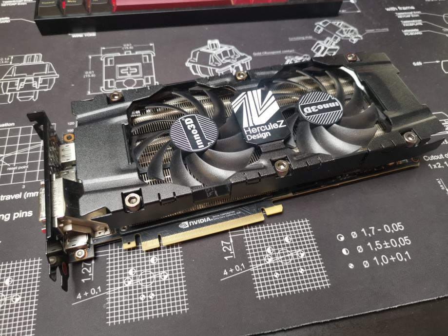 GTX 1080 TI - grafična kartica