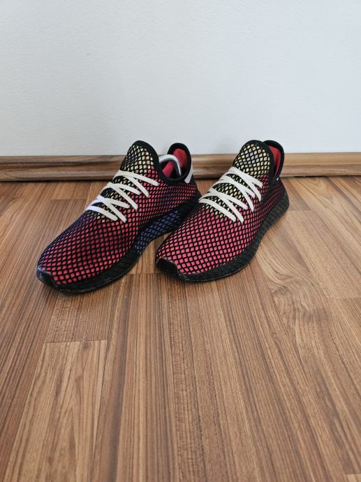 Adidas deerupt runner