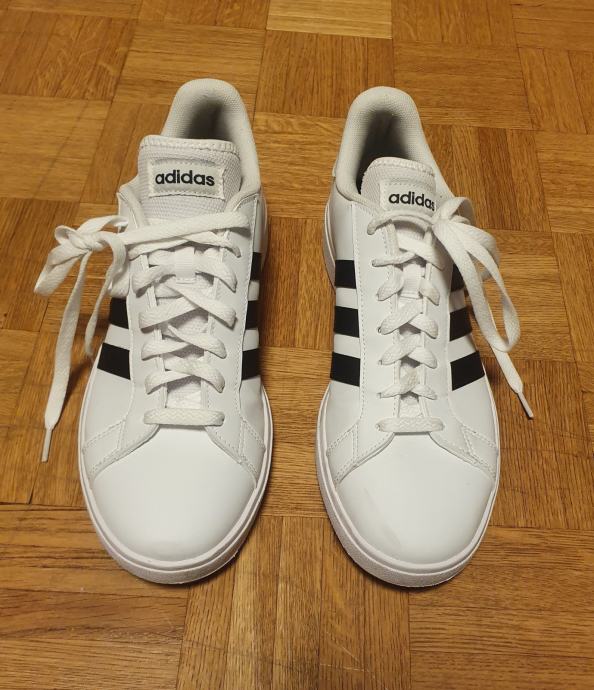 Adidas superge št. 43