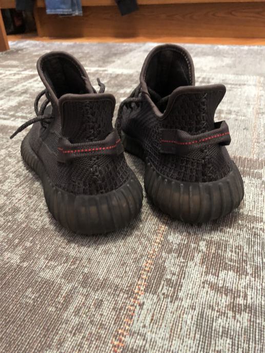 yeezy 350 boost triple black