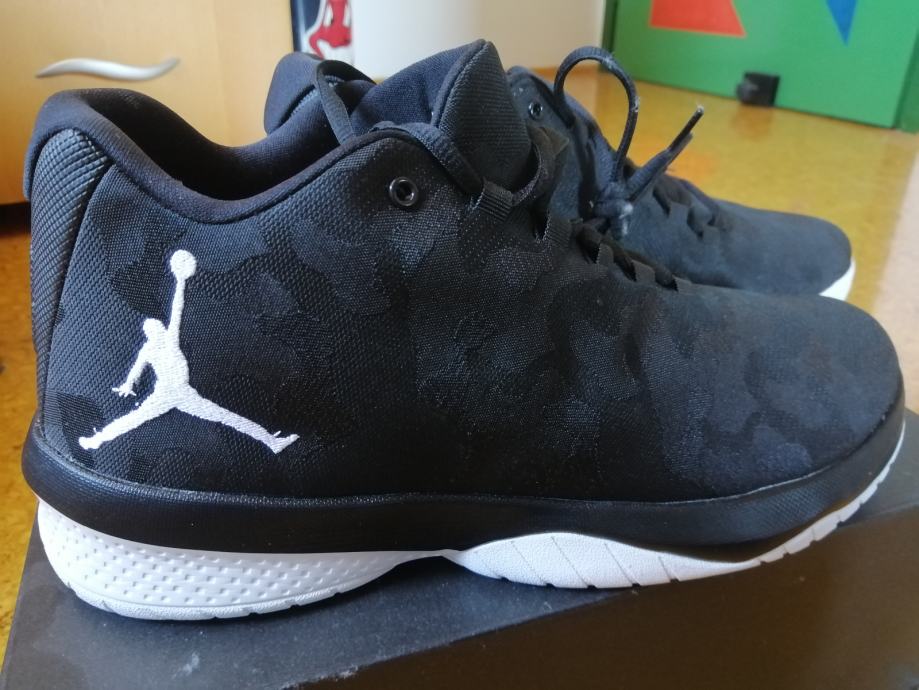 Air Jordan, copati, novi nenošeni, 46 številka