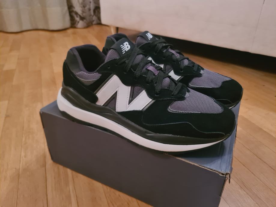 New Balance 5740 B/W 45