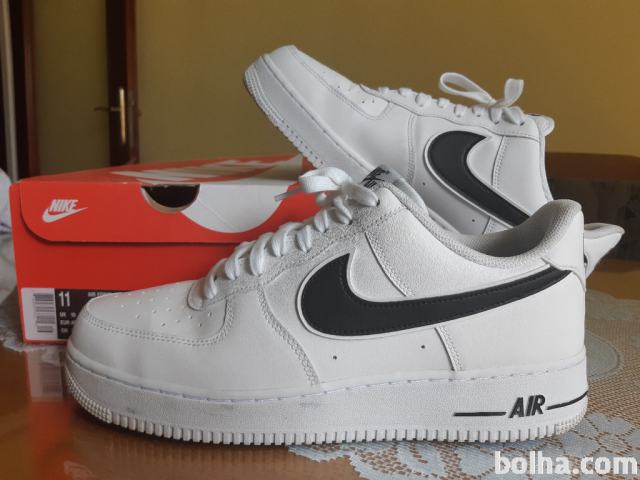 beli nike air force 1