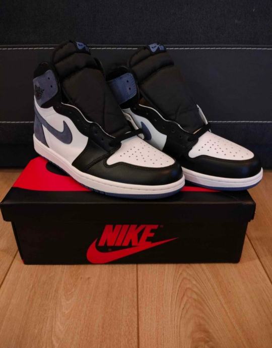 Nike Air Jordan 1 Retro High OG