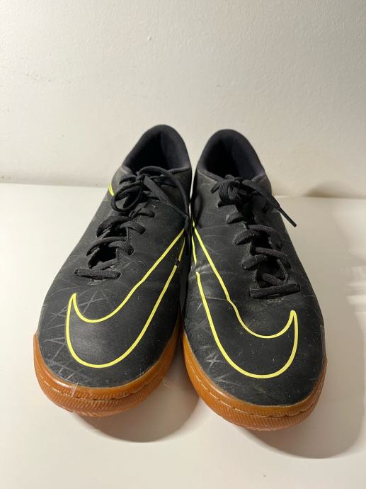 NIKE dvoranski športni čevlji, številka 45/46