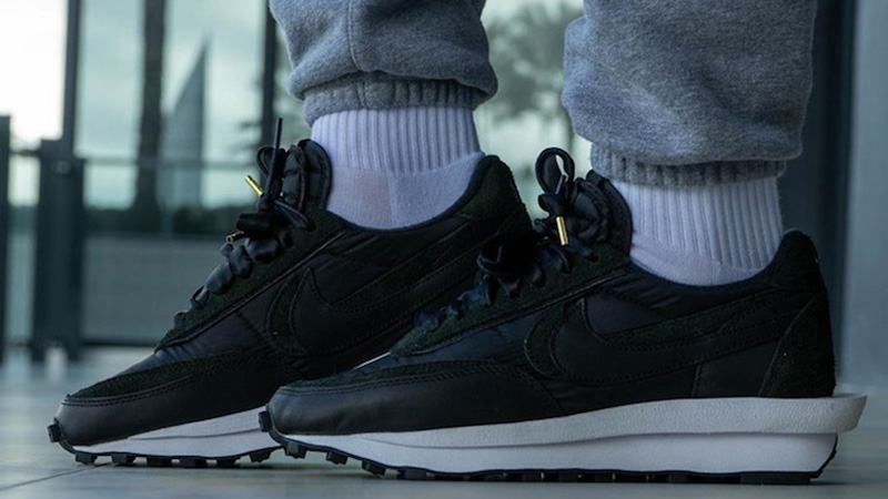 nike sacai waffle black