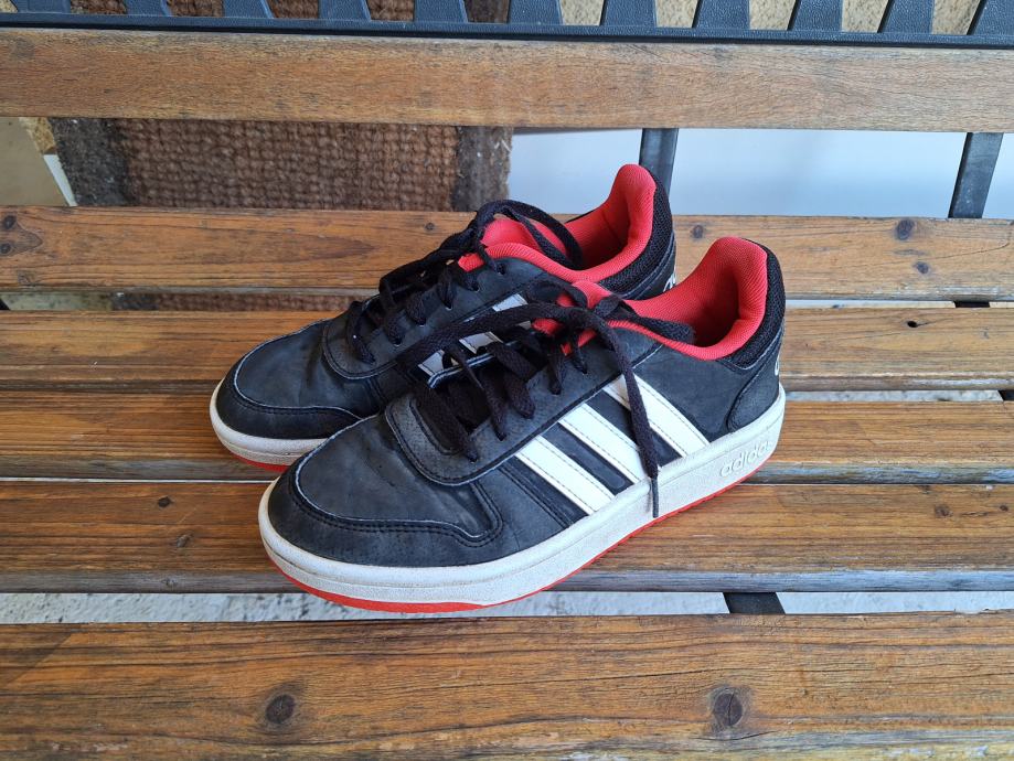 Adidas superge, velikost 37 1/3