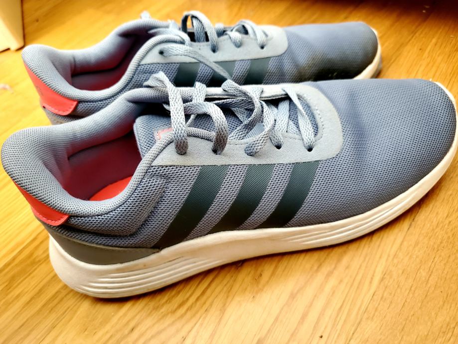 Dekliški Adidas supergi 37,5