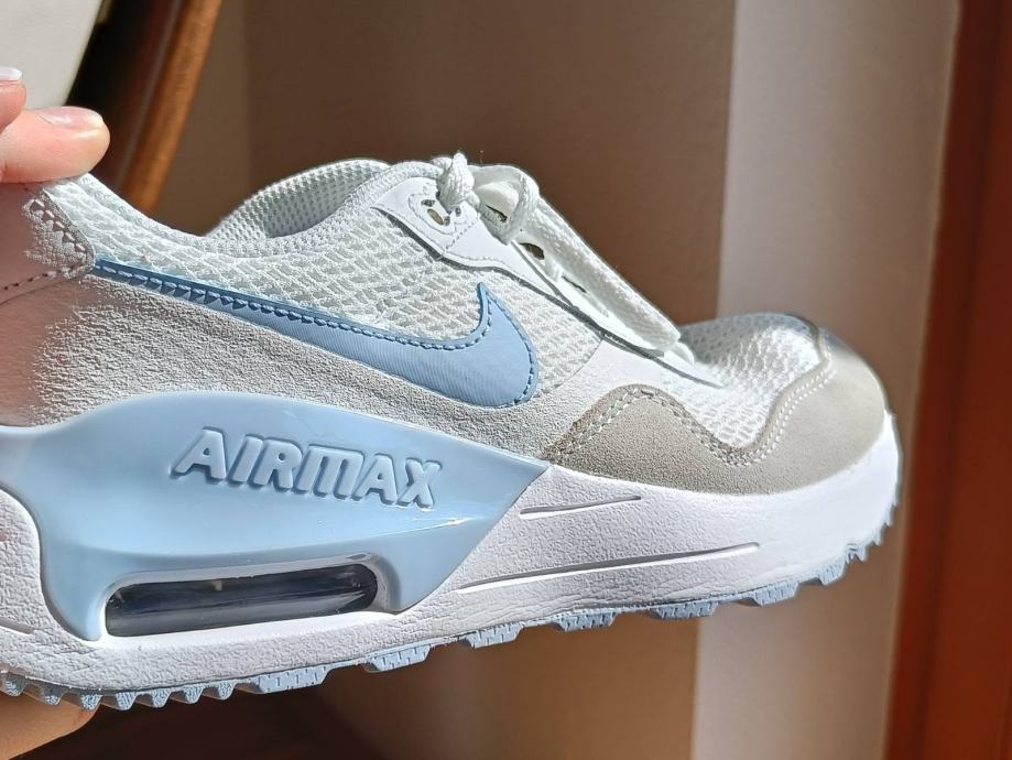 Športni čevlji superge Nike Airmax