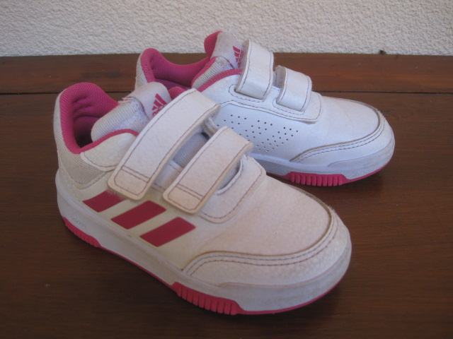 Superge adidas 25,5