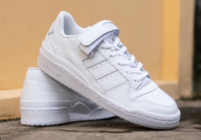 Adidas Forum nove superge št. 38