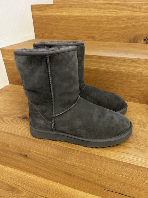 Ugg vel.40