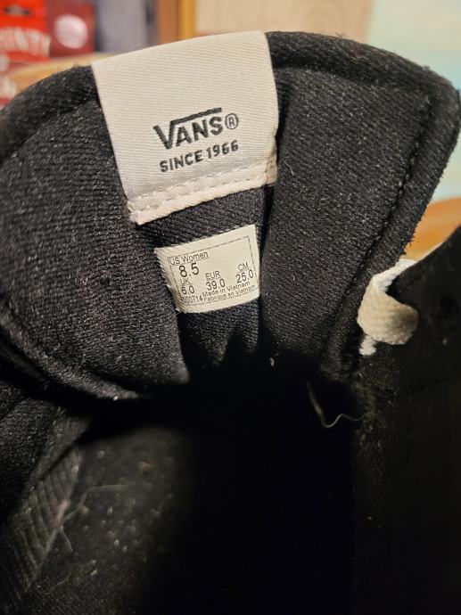 Vans športne copate prodam. Original.