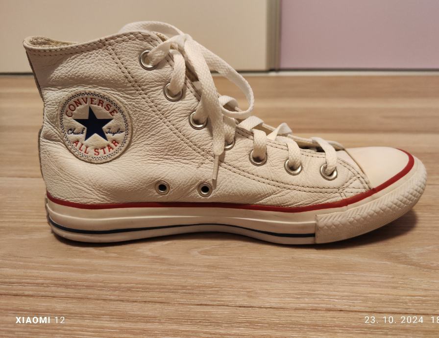 Ženski čevlji converse št. 39