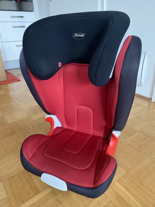 Britax romer sict inside как надеть чехол