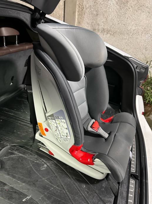 Britax Römer avtosedež ADVANSAFIX III SICT z isofix