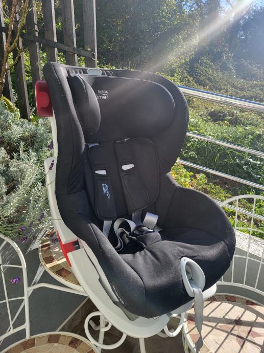 Otroški avtomobilski sedež Britax Romer KING II LS - malo rabljen