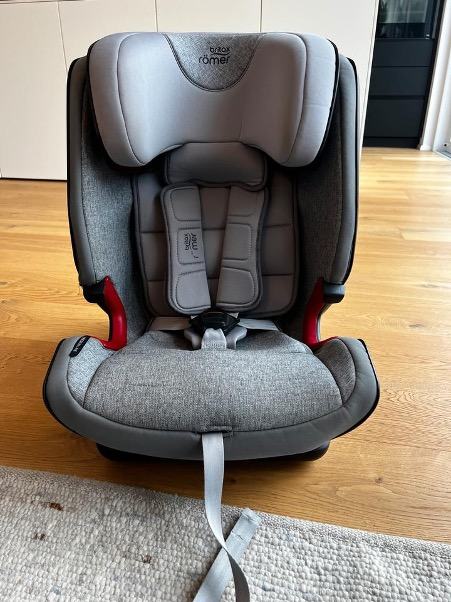 Avtosedež Britax Römer Avtosedež Advansafix IV R grey marble