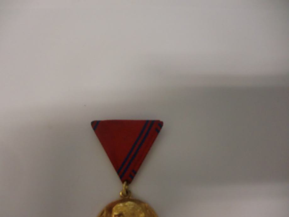 MEDALJA  TITO 40 GODINA JNA