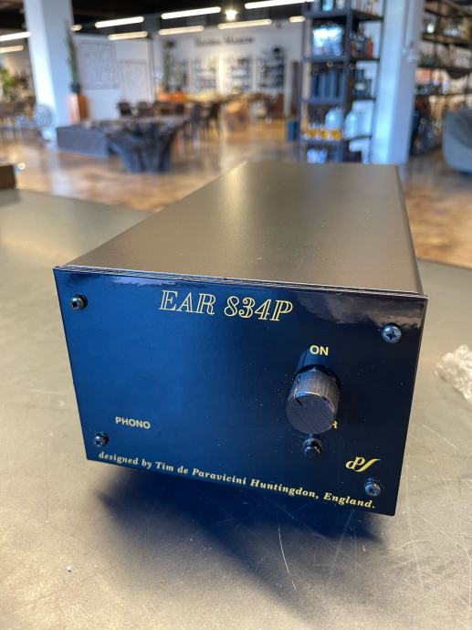 EAR 834p MM/MC Phono preamp