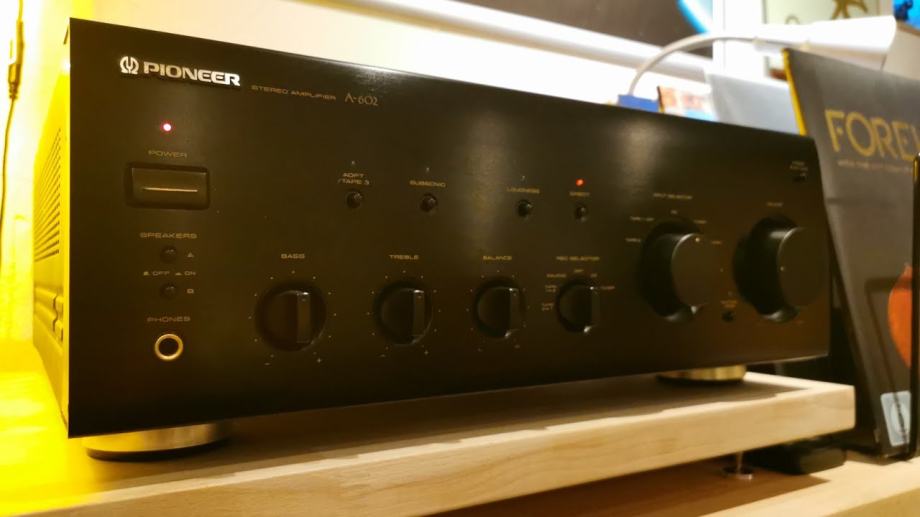 PIONEER HI-FI STEREO OJAČEVALEC - AMPLIFIER POPOLNOMA OBNOVLJEN 2x300W