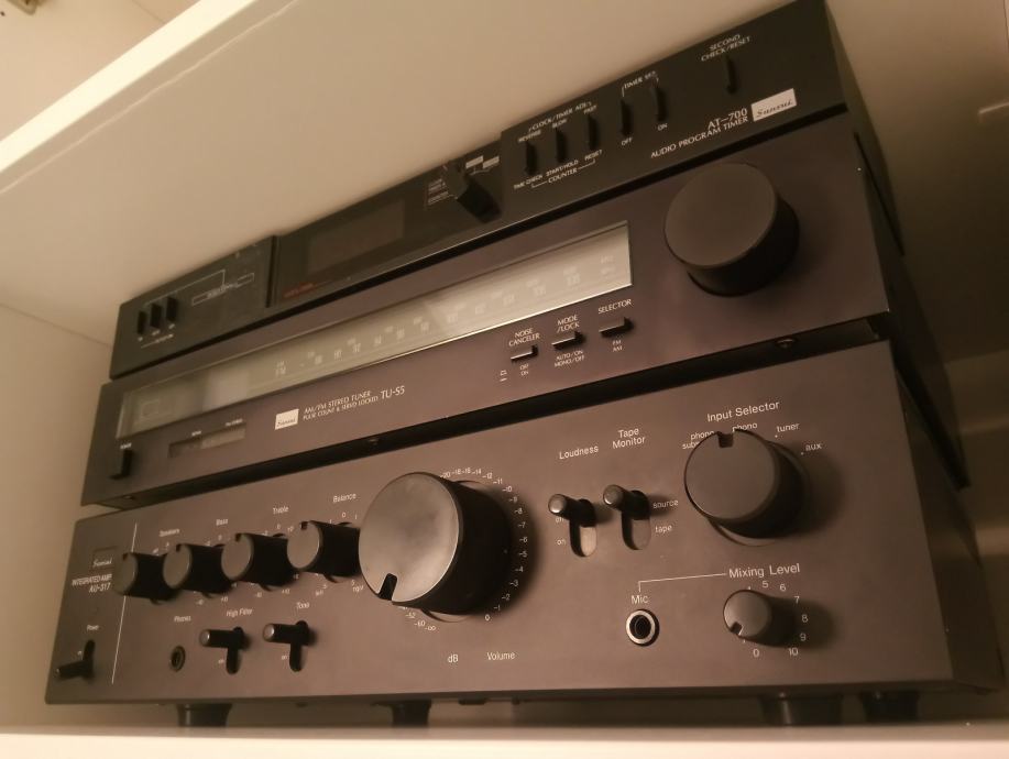 sansui au-317 ojačevalec + tuner in timer