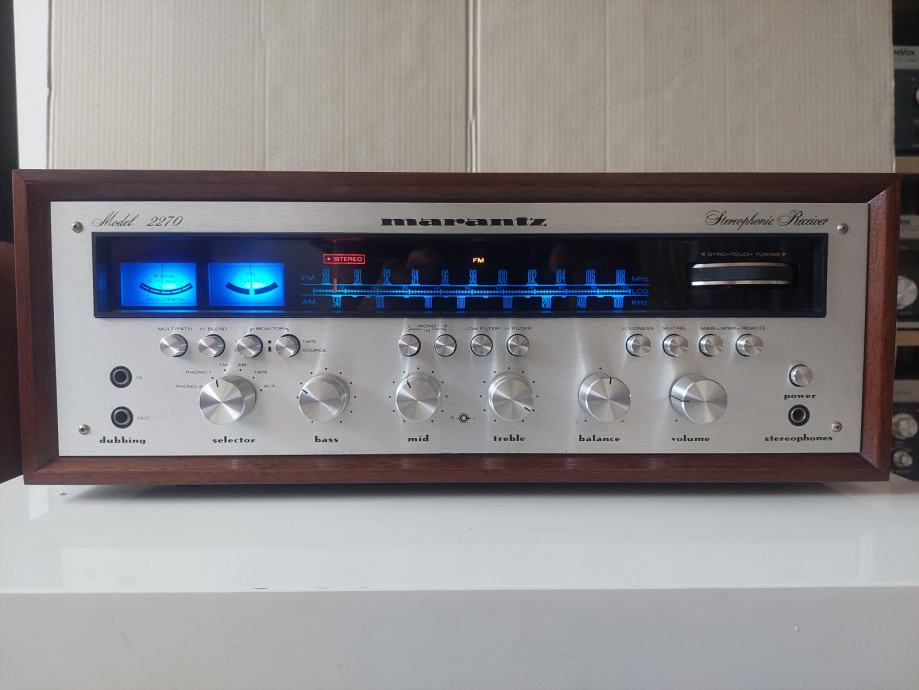 Marantz 2270 vintage receiver