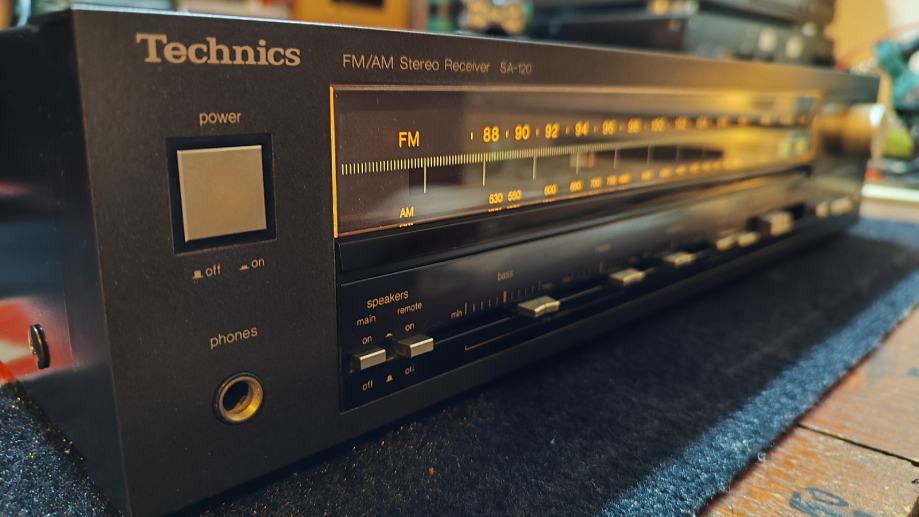 Technics SA 120 receiver radio ojačevalec