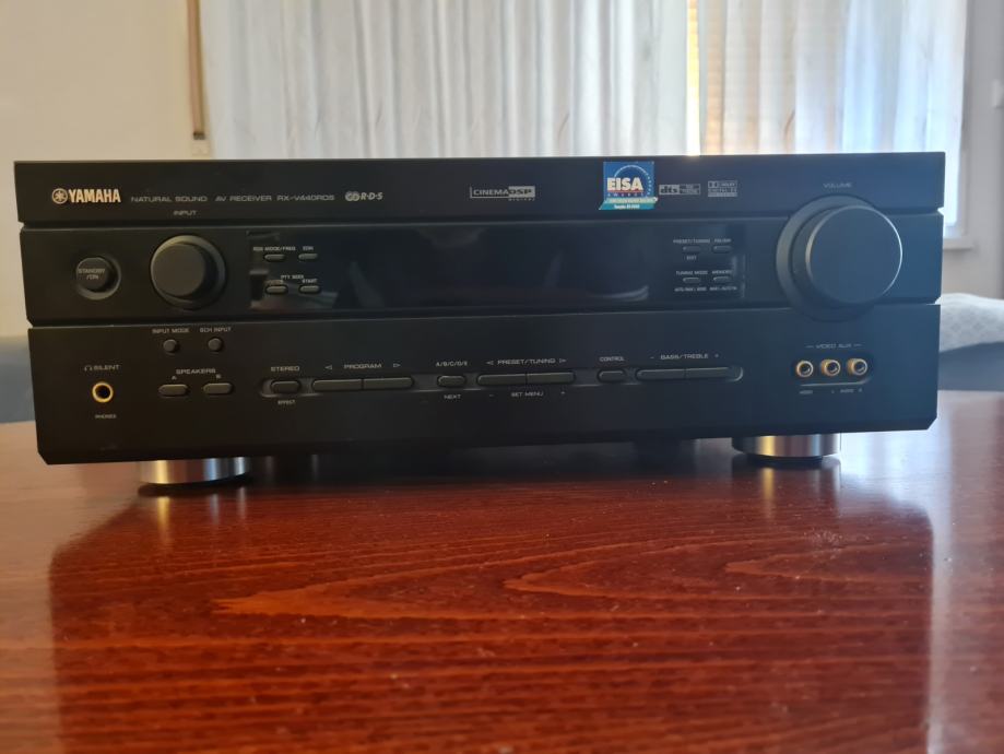 Yamaha Reciver RX - V440  + JBL zvočniki SCS 178