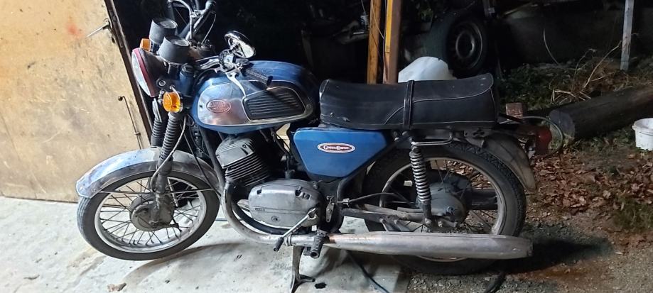 JAWA 350