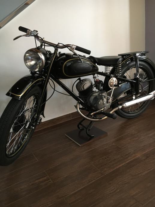 MOTORNO KOLO ADLER M100 1956