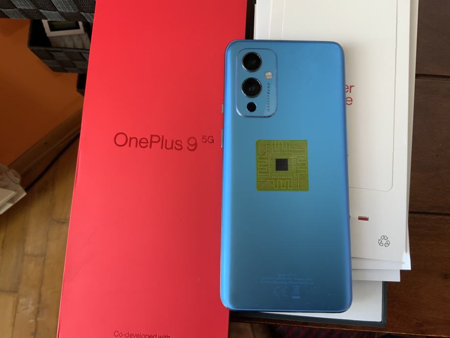 ONEPLUS 9