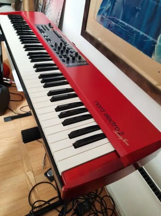 Clavia Nord Electro 2 SeventyThree