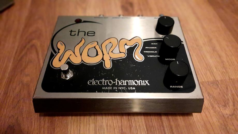 Electro Harmonix The Worm analogni multi pedal