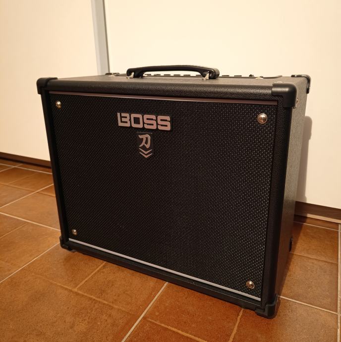 Kitarski ojačevalec Boss Katana 50 mk2 (50W)