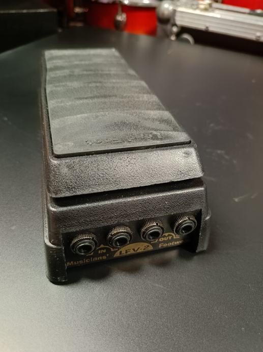 Lead Foot LFV-2 Volume pedal