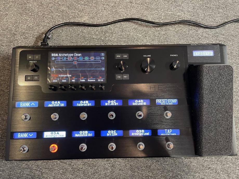 Line 6 Helix Floor - NOVO