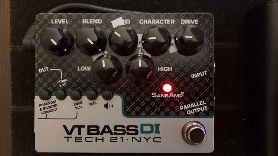 SansAmp VT BASS DI (tech 21)