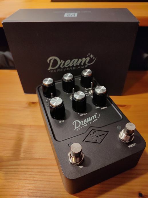 UAFX Dream '65 - Amp modeler pedal (Fender Deluxe Reverb)