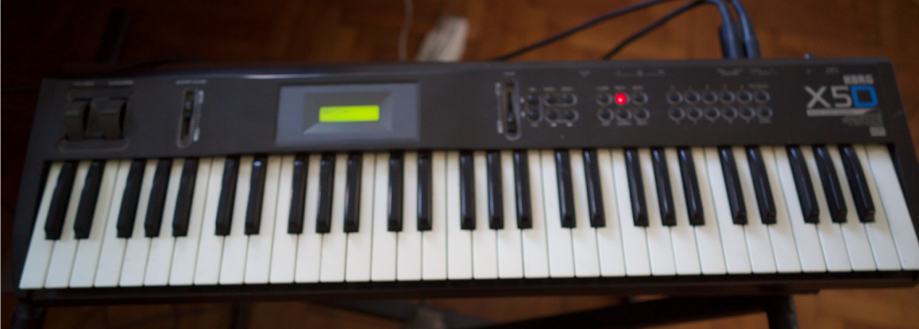 KORG X5D