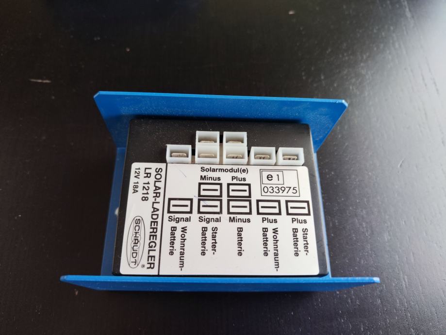 Solarni regulator Schaudt za avtodom