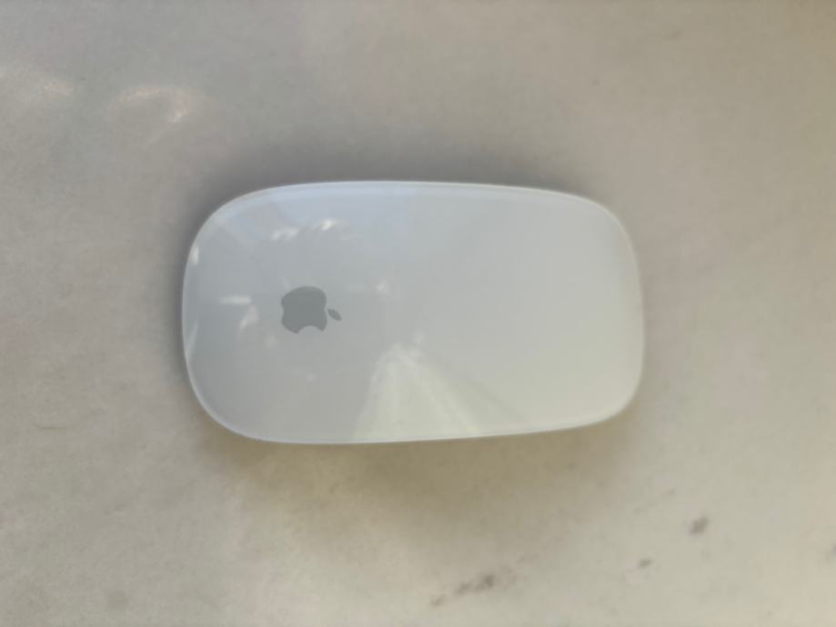 Apple Magic Mouse 2