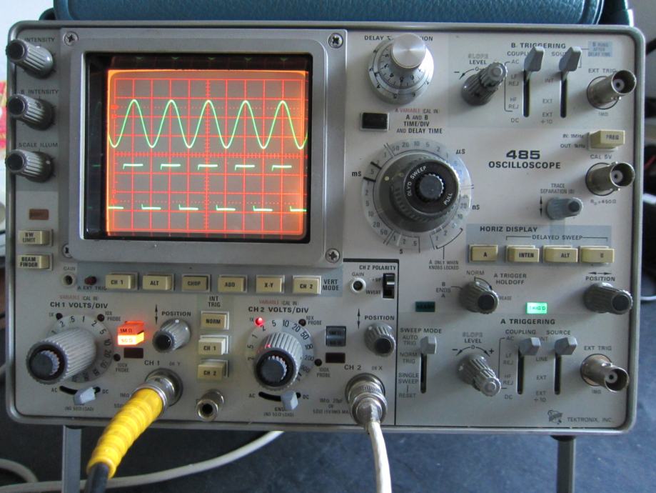 Osciloskop tektronix 485