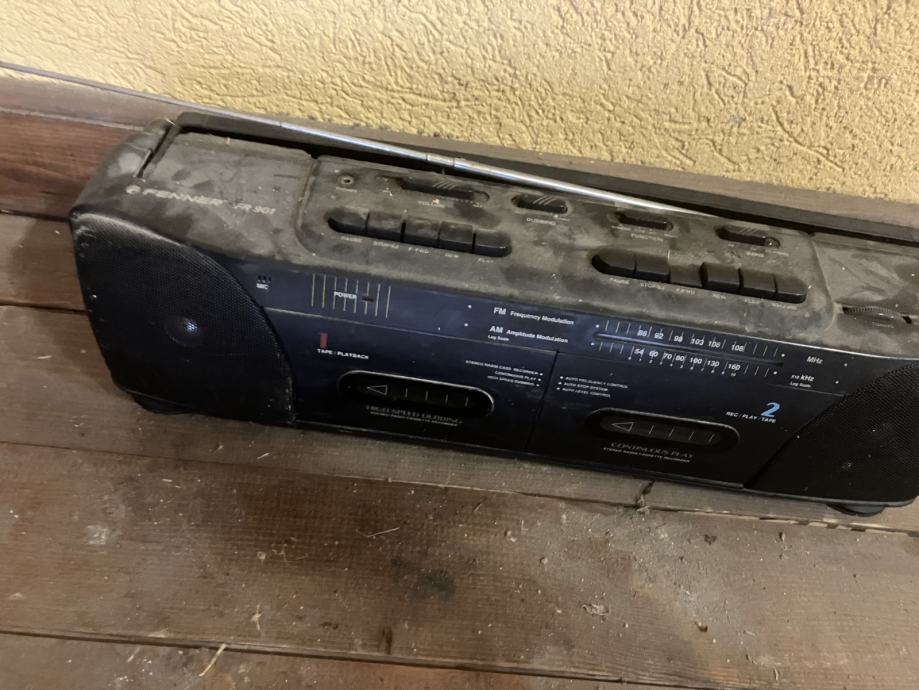 stereo radio Fenner