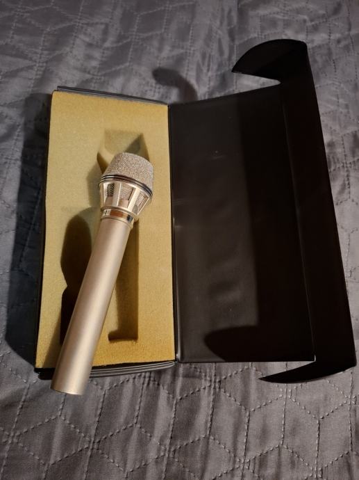 vintage mikrofon AKG D-190E cardioid dynamic, made in Austria