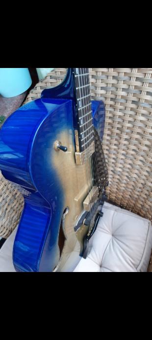 PRODAM EL.GIT.IBANEZ "BLUE BURST" ARCHTOP, 850E