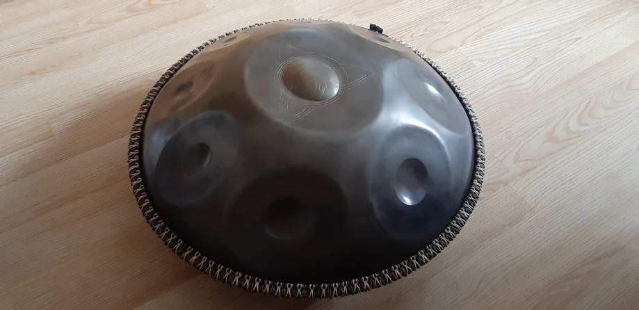 Handpan/Hang drum