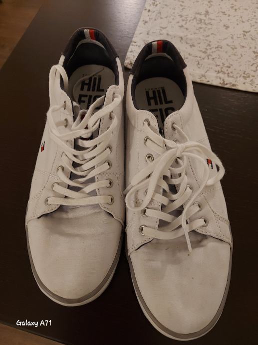 tenisice tommy hilfiger 40 številka