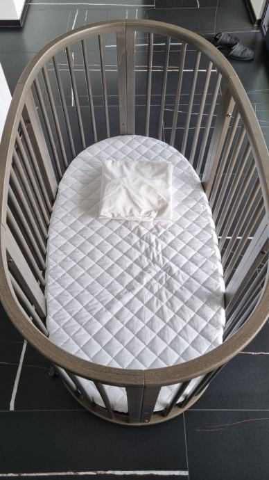 Stokke vzmetnica sleepi bed v3